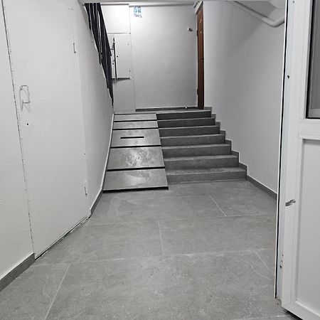Apartment On Constantin Negruzzi Κισινάου Εξωτερικό φωτογραφία